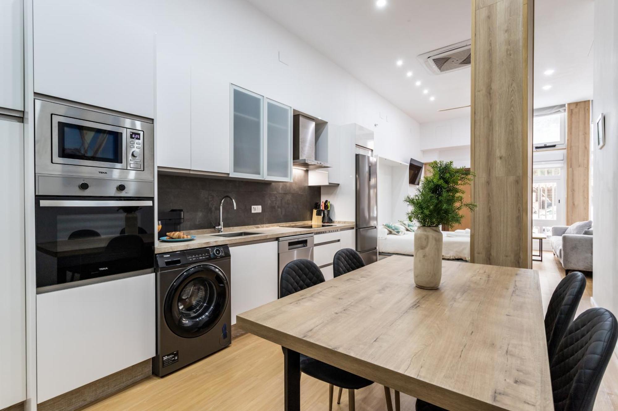 Sur Suites 2 Estudios Industriales Fuengirola Eksteriør bilde