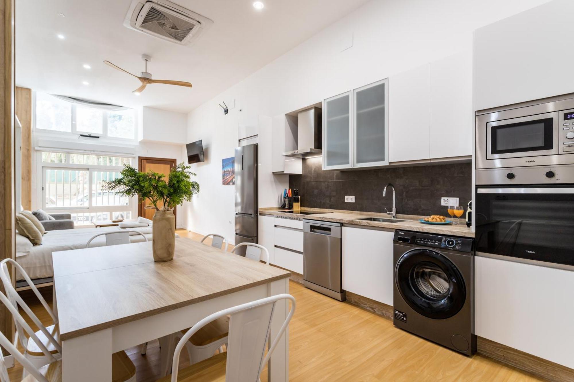 Sur Suites 2 Estudios Industriales Fuengirola Eksteriør bilde